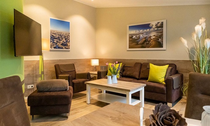 Norddeich Apartment | Completed in early 2017, this 80 sqm penthouse apartment in Norddeich's prime location is certainly one of the most beautiful (vacation) apartments on the entire North Sea coast. The apartment has an exceptionally.