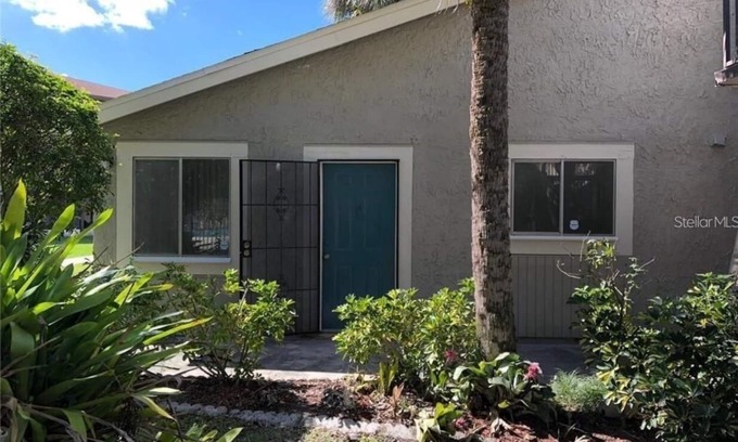 Cove Condo | Condo 10 minutes from Tampa Airport