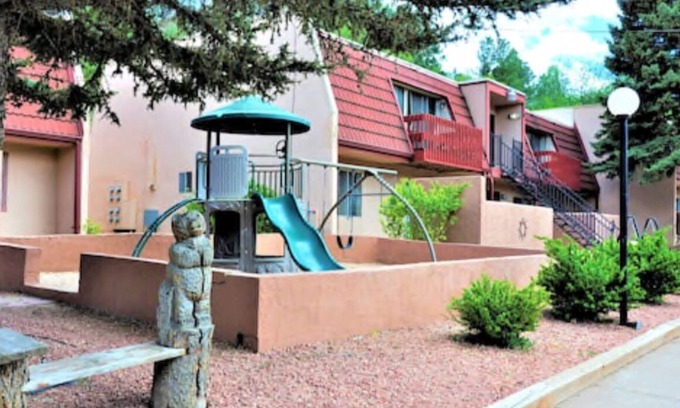 Ruidoso Condo | Condo located in a mountain resort town with ski slopes, casinos & golf courses