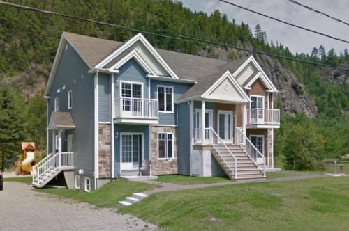 L'Anse-Saint-Jean Apartment | Condo Mont-Édouard 2