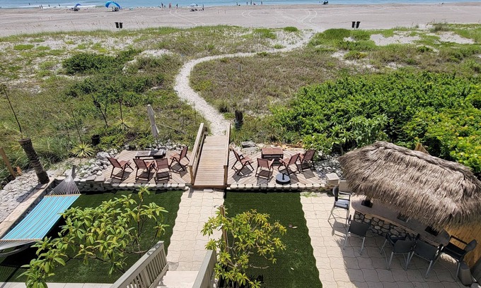 Cocoa Beach Apartment | condo on the beach with private beach access
