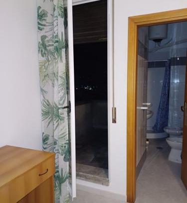 Quattromiglia Apartment | Confort home L da Vinci