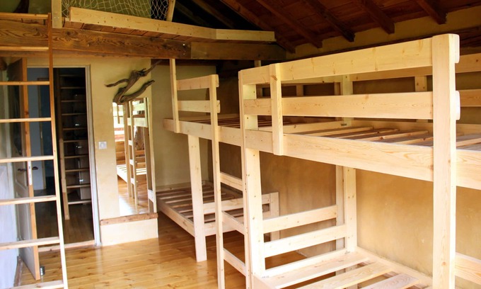 Vallouise-Pelvoux House | Confortable, ecologically built guesthouse in the heart of the Ecrins mountains.