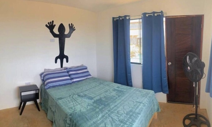 Lobitos House | Confortable room with the best beach view in all Lobitos