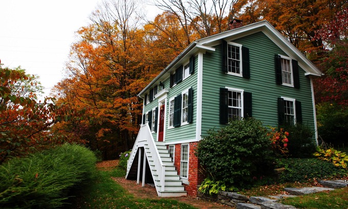 East Haddam House | Connecticut Colonial with River and Sunset Views!