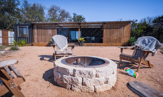 Gruene Cabin | Contained in Gruene! Hot Tub! Minutes to Gruene Hall!