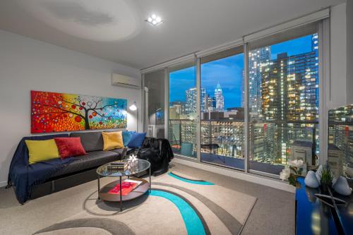 Melbourne Central Business District Apartment | Convenient CBD Retreat in the Best Location