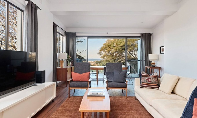 Coogee Apartment | Coogee Treetops ISYD