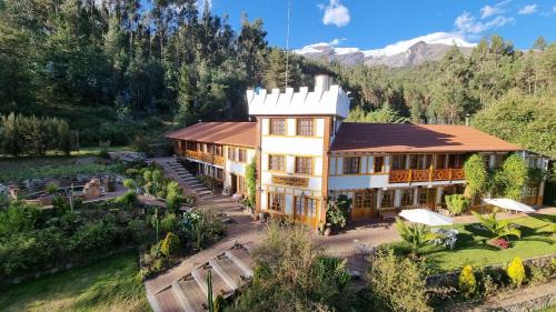 Ancash Region Bed & Breakfast | Copacabaña Lodge