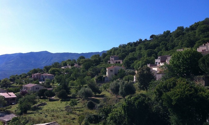 Santa-Reparata-di-Balagna House | Coquette village house near the Ile Rousse and the sea