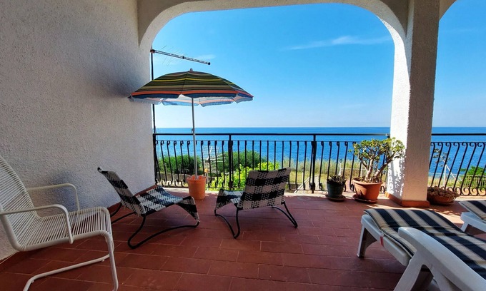 Motta San Giovanni Apartment | Corallo Blu Vacation Home