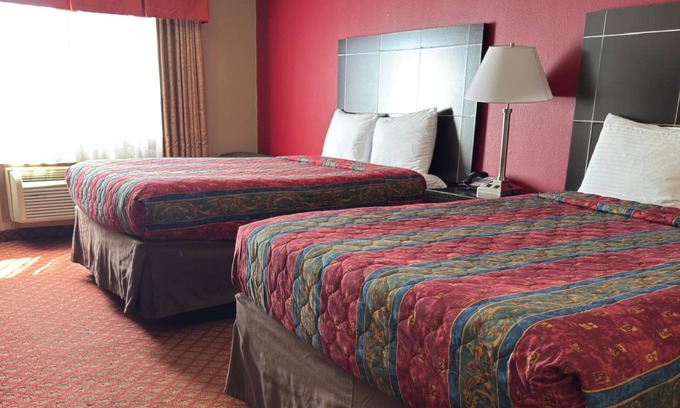 Oklahoma City Hotel | Coratel Inn & Suites Santa Fe OKC Standard 2 Double Bed NS