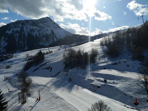 Le Corbier Apartment | Corbier centre Vostok 32m2 balcon Sud vue pistes Classé Tourisme