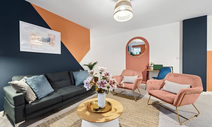 Cirencester Apartment | Corinium Lodge - town centre apartment