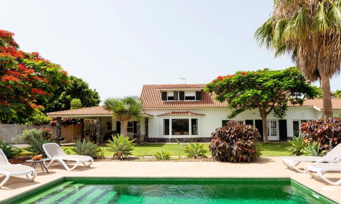 Arona Cottage | CORONEL - CASERÍO DE GUAZA