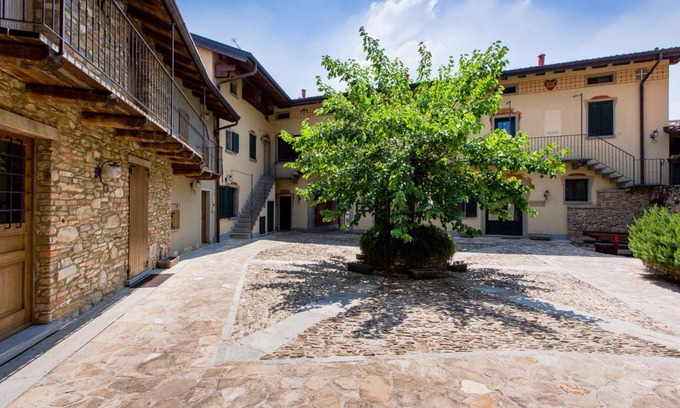 Montevecchia House | Corte del Passone