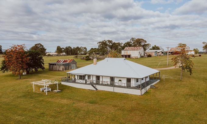 Belford House | Corunna Station Cook House and Homestead - Pokolbin Hunter Valley