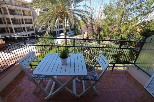 Cambrils Apartment | COSTA DAURADA APARTAMENTS - Pompeyo