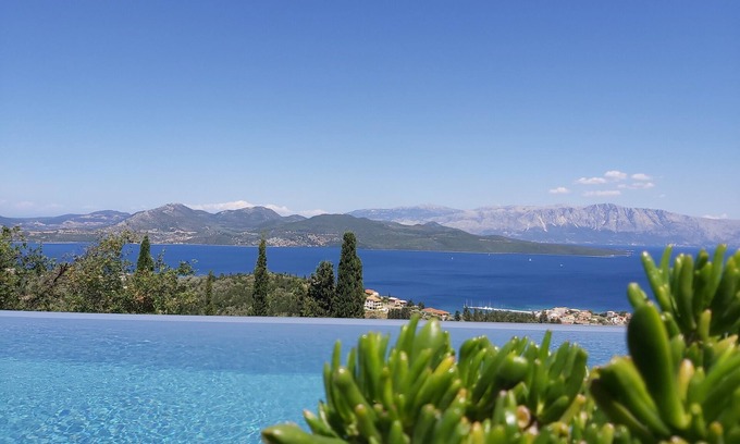 Spanokhorion Villa | Costa Emmelia Luxury Villa with panoramic sea view and infinity pool!