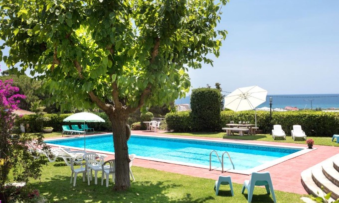 Santa Susanna Apartment | Costa Maresme Apartment