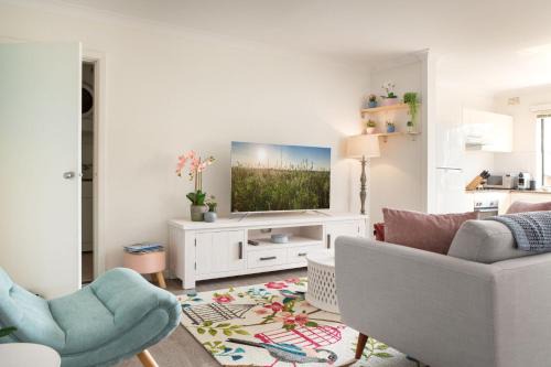 Strathfield Apartment | Cosy 2-Bed Apartment in the Heart of Strathfield