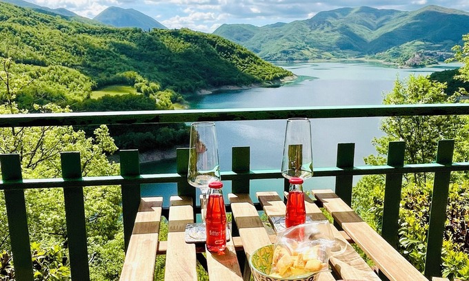 Rocca Sinibalda Apartment | Cosy 2-bedroom apartment with AC in Valle Verde, Lago del Turano