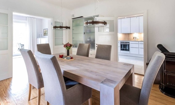 Ohlsdorf House | Cosy 5BR Classical Home & Modern Interior Design3