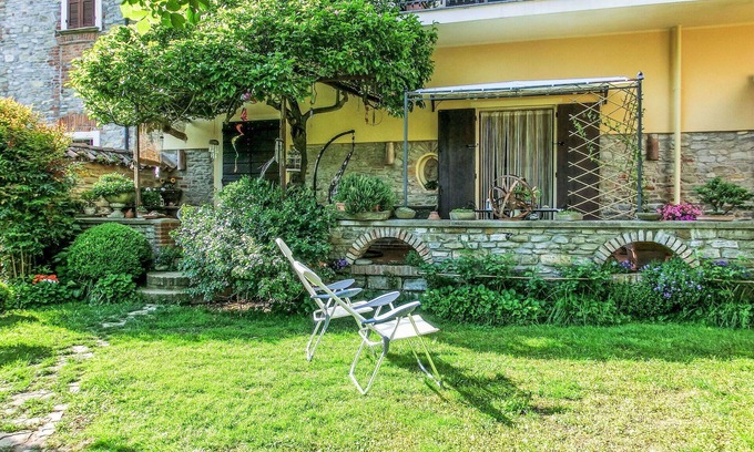 Monastero Bormida Apartment | Cosy apartment for 4 guests with WIFI, TV, patio, pets allowed and parking