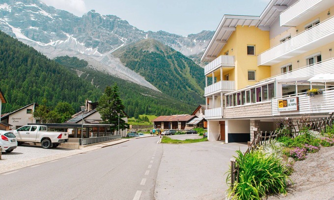 Solda Apartment | Cosy apartment for 4 people with WIFI, TV, terrace, pets allowed and panoramic view