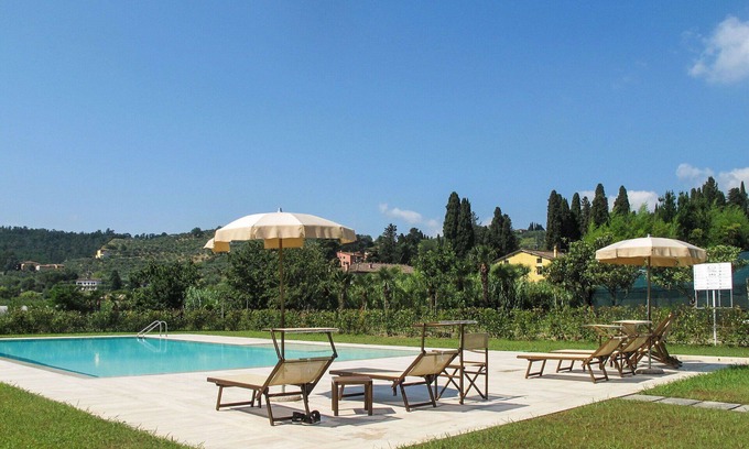 San Michele di Moriano Villa | Cosy apartment in villa for 4 people with A/C, WIFI, pool, TV and terrace