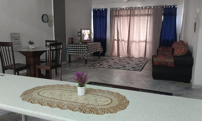 Tanjung Tanah Merah Apartment | Cosy B2 Cocobay resort