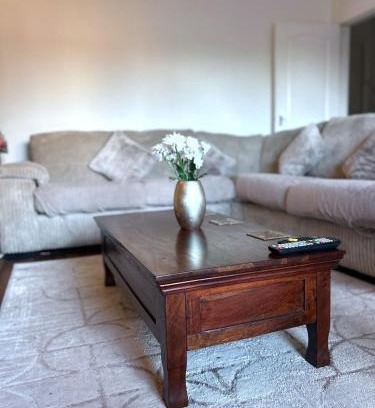 Mapperley Apartment | Cosy Ground Floor Apartment With Fantastic Transport Links
