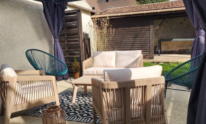 Favieres House | Cosy house with garden, Disney