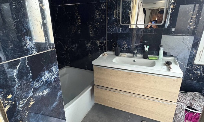 Acon House | Cosy house with green garden