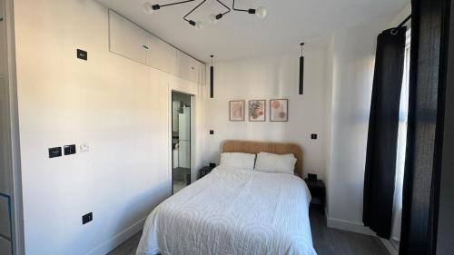 Southfield Apartment | Cosy London 2 bedroom apartment