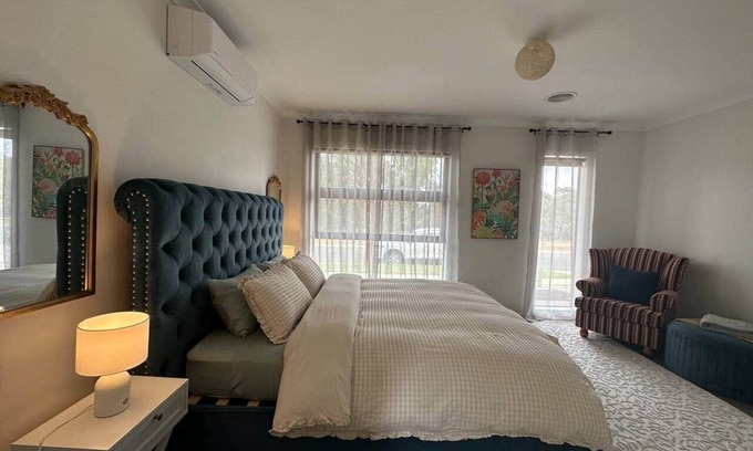 Melton South House | Cosy meets comfortable on Riverside
