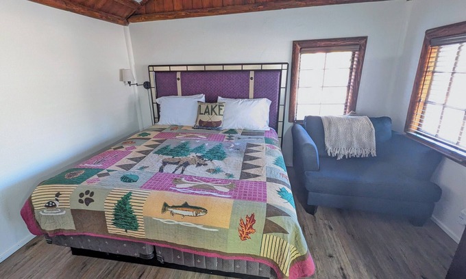 The Village Cottage | Cottage 5: Charming cottage with full kitchen and AC.