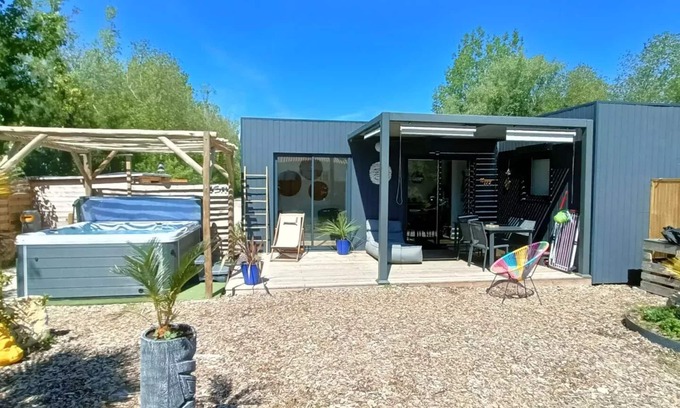 Saint-Jean-de-Monts House | Cottage Happy Premium et Spa Privatif