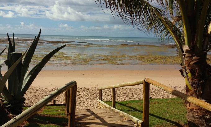 Itacimirim House | Cottage in Village on the best beach in the North Coast of Bahia