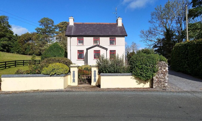 Gurteen House | Cottage "James Tymon" with terrace and garden