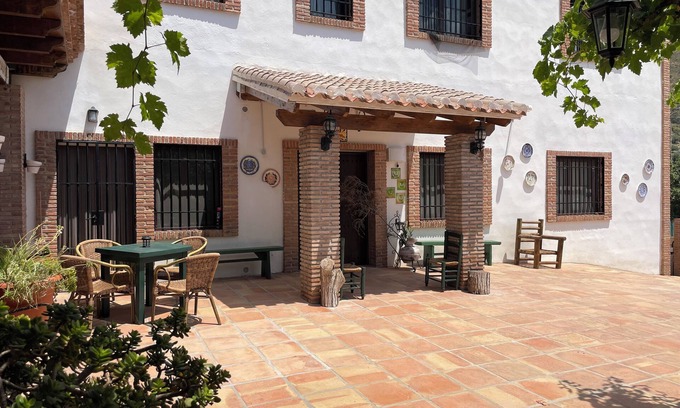 Alcaucin Villa | Cottage "La Casita del Campo", private pool, 5000m2 Mediterranean garden with lots of fruit trees, cer