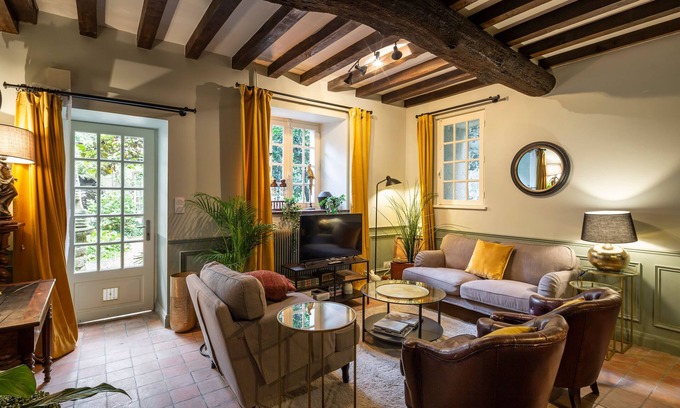 Centre House | COTTAGE LIVINGSTONE - 3 chambres dans le centre historique