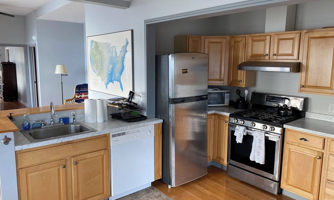 Town of Chesterfield Cottage | Cottage on Lake Champlain with a Private Beach