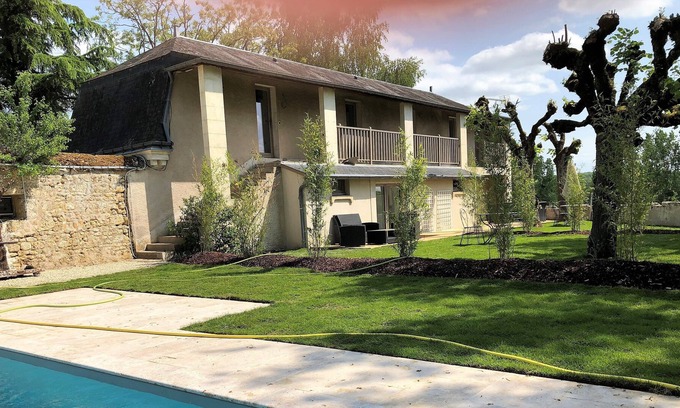 Azay-le-Rideau House | Cottage park with swimming pool, garden, park, Azay le rideau