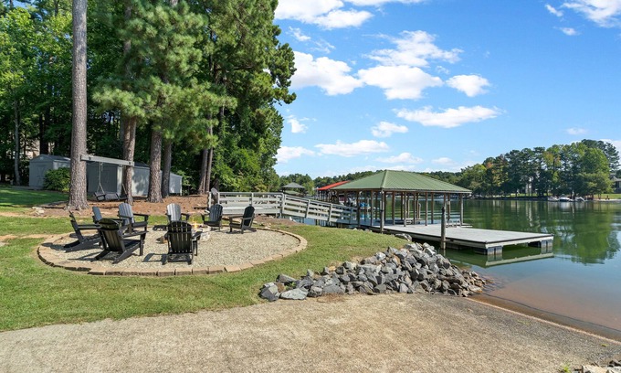 Barium Springs House | CottageVacations4u "All Decked Out" Lakefront- - swim platform-boat house-boat ramp-