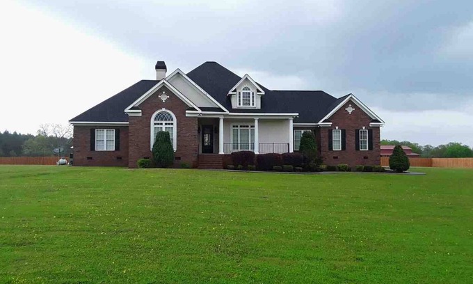 Keysville House | Country Estate Just in Time For The Masters Golf Tournament!