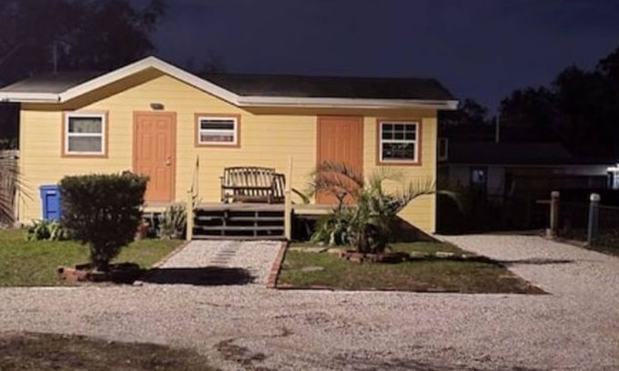 Citrus Park House | Country feel in the middle of the city