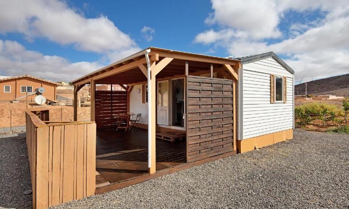 Puerto del Rosario House | COUNTRY HOME