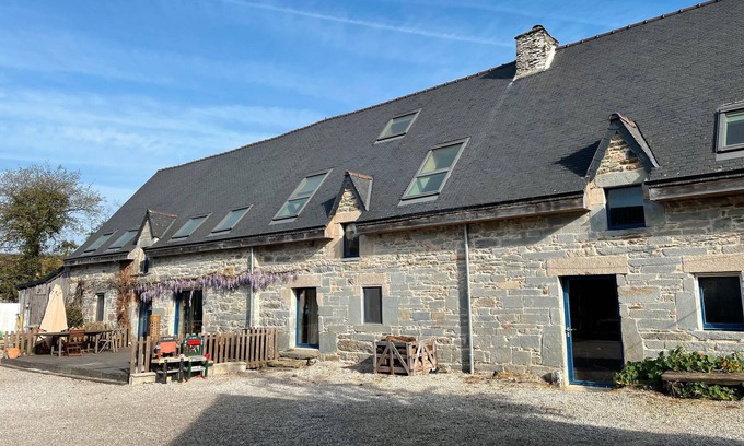 Cleguerec House | Country House 'Kerdrean' with Shared Terrace and Wi-Fi