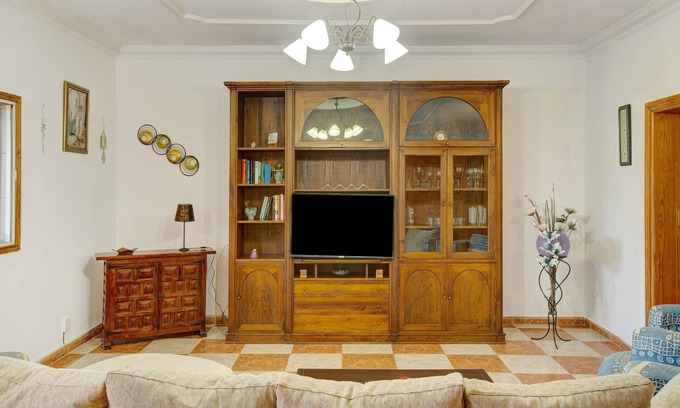 Valsequillo de Gran Canaria Villa | Country House "Mariposa" with Sea View, Terrace & Wi-Fi